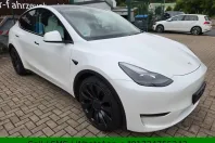 Tesla Model Y din 2023 cu 32.693 km - oferta TES228347 - foto 9