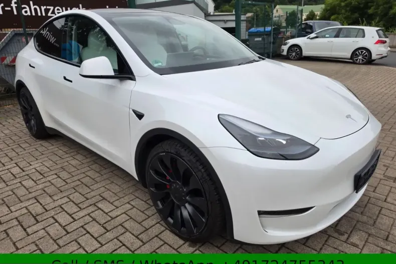 Tesla Model Y din 2023 cu 32.693 km - oferta TES228347 - foto 9