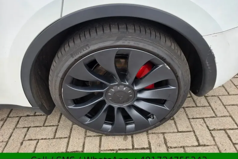 Tesla Model Y din 2023 cu 32.693 km - oferta TES228347 - foto 13