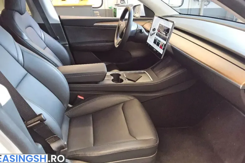 Tesla Model Y din 2023 cu 63.000 km - oferta TES228348 - foto 6