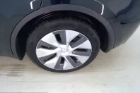 Tesla Model Y din 2024 cu 12.616 km - oferta TES228349 - foto 12