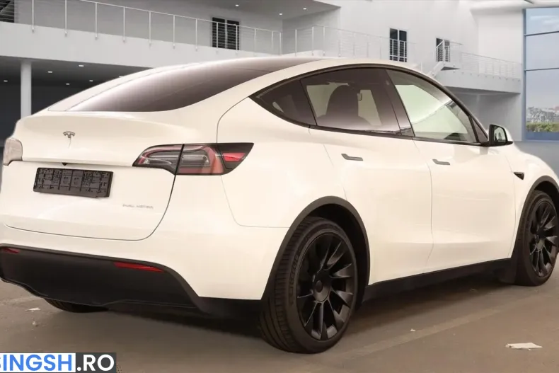 Tesla Model Y din 2023 cu 79.065 km - oferta TES228350 - foto 7