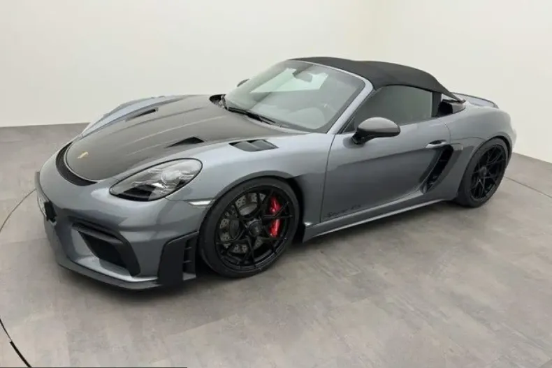 Porsche 718 din 2024 cu 1.100 km - oferta POR228352 - foto 2