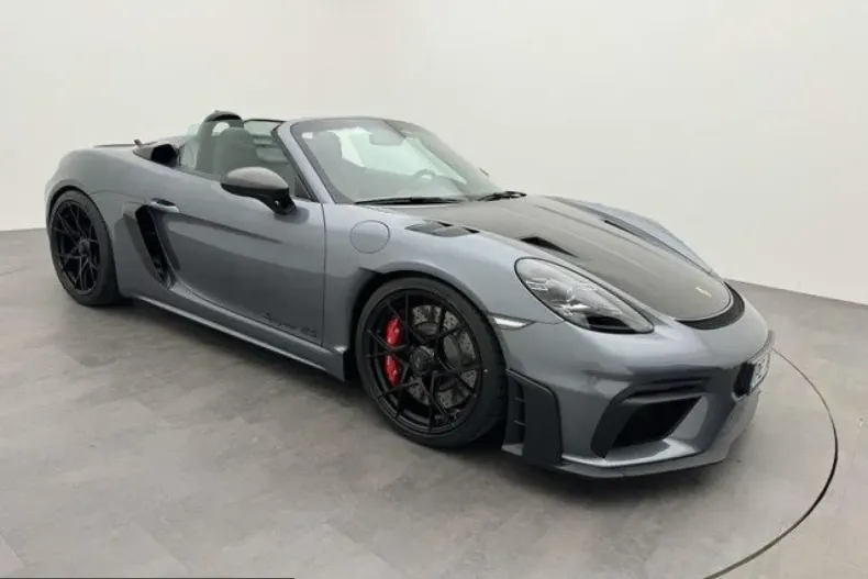 Porsche 718 din 2024 cu 1.100 km - oferta POR228352 - foto 3