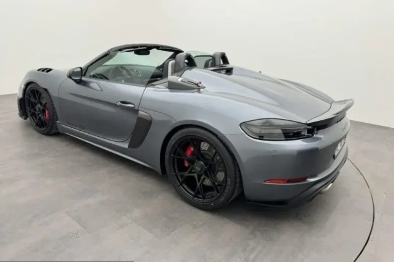 Porsche 718 din 2024 cu 1.100 km - oferta POR228352 - foto 16