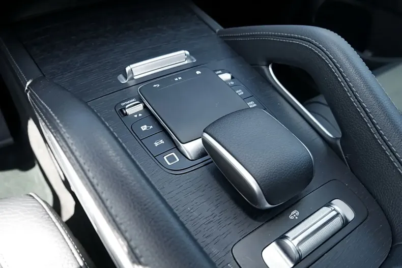 Mercedes-Benz GLS 450 (Clasa GLS) din 2025 cu 23.195 km - oferta MER228355 - foto 8