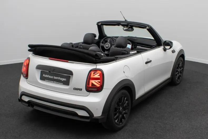 MINI Cooper Cabrio din 2024 cu 26.662 km - oferta MIN228357 - foto 7