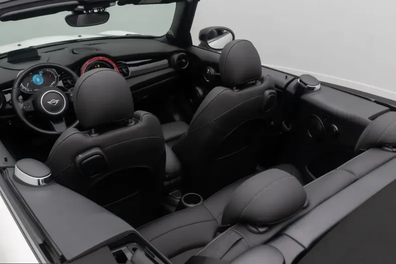 MINI Cooper Cabrio din 2024 cu 26.662 km - oferta MIN228357 - foto 36