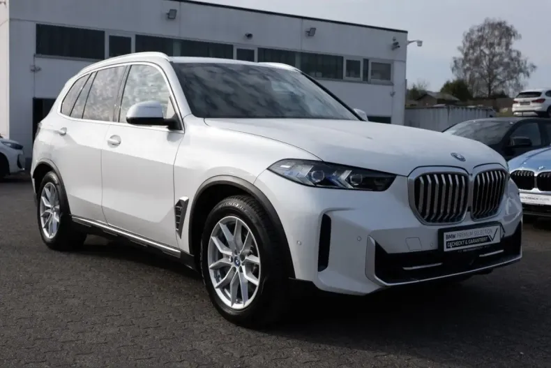 BMW X5 (Seria X) din 2023 cu 23.621 km - oferta BMW228361 - foto 3