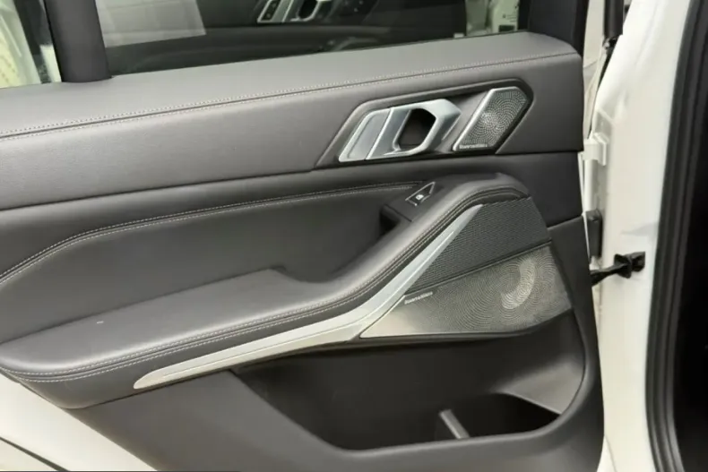 BMW X5 (Seria X) din 2023 cu 51.165 km - oferta BMW228367 - foto 17