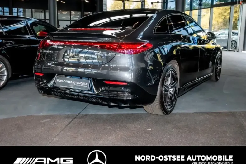 Mercedes-Benz EQE (Clasa E) din 2022 cu 26.515 km - oferta MER228369 - foto 3