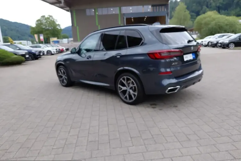 BMW X5 (Seria X) din 2022 cu 80.147 km - oferta BMW228377 - foto 3