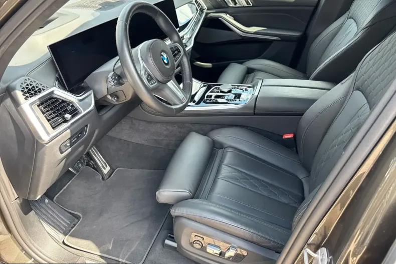 BMW X7 (Seria X) din 2025 cu 17.969 km - oferta BMW228380 - foto 8
