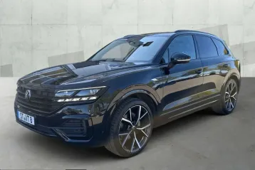 Volkswagen Touareg din 2023 - oferta VOL228382