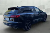 Volkswagen Touareg din 2023 cu 55.999 km - oferta VOL228382 - foto 3