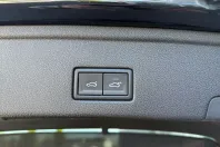 Volkswagen Touareg din 2023 cu 55.999 km - oferta VOL228382 - foto 16