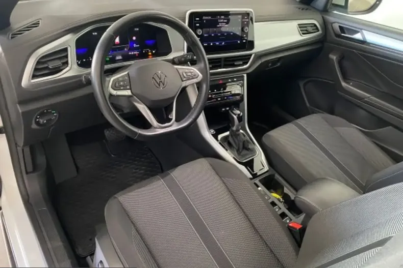 Volkswagen T-Roc din 2023 cu 48.550 km - oferta VOL228383 - foto 5