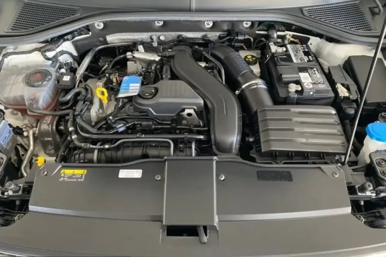 Volkswagen T-Roc din 2023 cu 48.550 km - oferta VOL228383 - foto 15