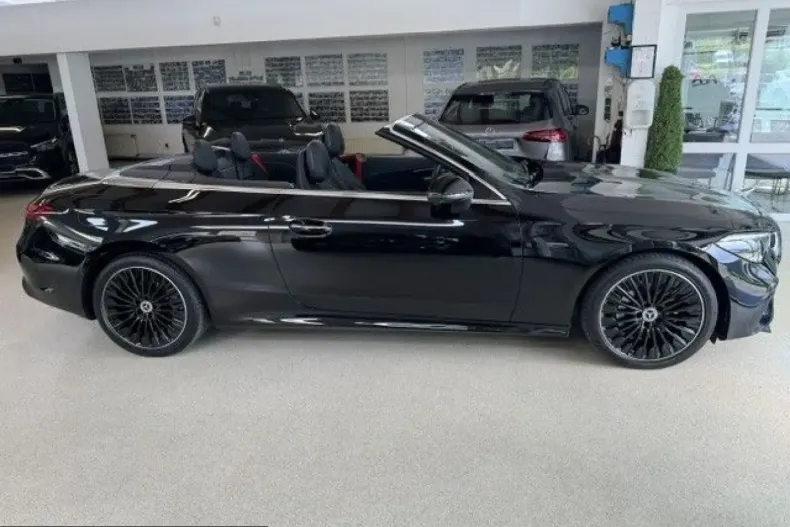 Mercedes-Benz CLE 220 (Clasa CLE) din 2024 cu 27.980 km - oferta MER228387 - foto 4