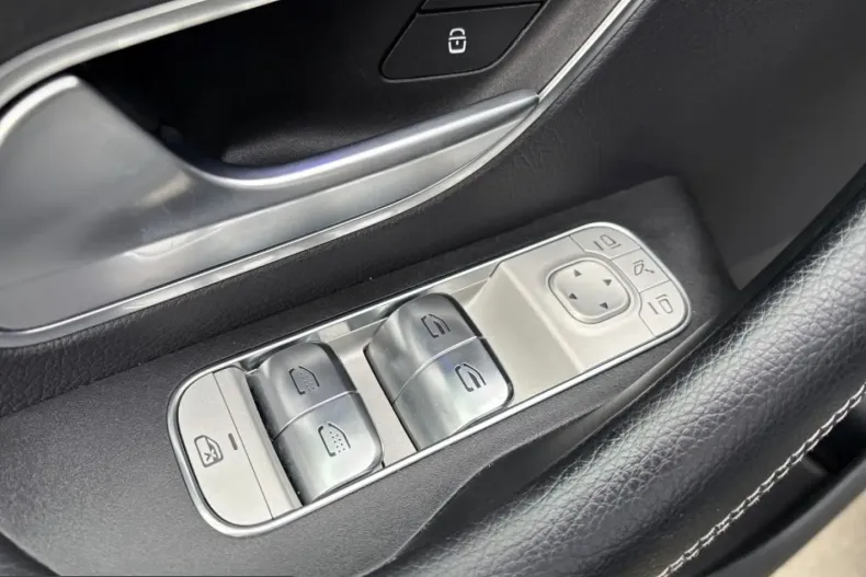Mercedes-Benz GLE 450 (Clasa GLE) din 2025 cu 23.290 km - oferta MER228394 - foto 11