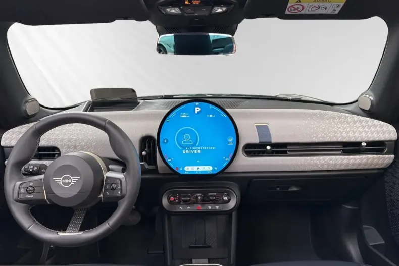 MINI Cooper C din 2025 cu 10.800 km - oferta MIN228395 - foto 9