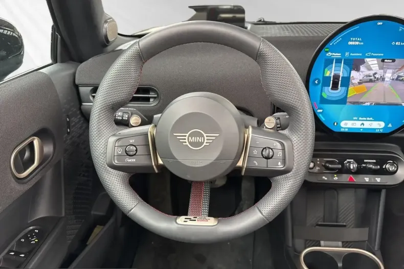 MINI Cooper C din 2025 cu 7.100 km - oferta MIN228396 - foto 11