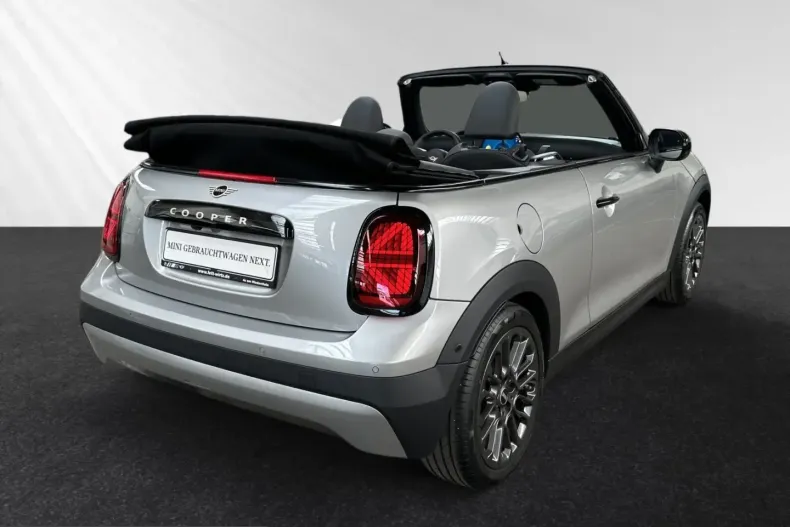 MINI Cooper C din 2025 cu 15.250 km - oferta MIN228399 - foto 3