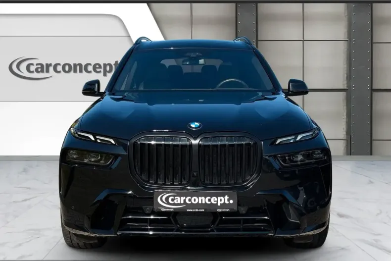 BMW X7 (Seria X) din 2025 cu 13.336 km - oferta BMW228406 - foto 3