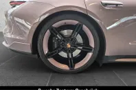 Porsche Taycan din 2023 cu 18.000 km - oferta POR228407 - foto 14