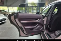 Porsche Taycan din 2023 cu 18.000 km - oferta POR228407 - foto 28
