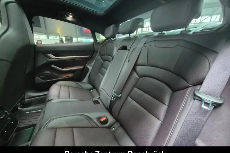 Porsche Taycan din 2023 cu 18.000 km - oferta POR228407 - foto 29