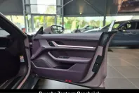 Porsche Taycan din 2023 cu 18.000 km - oferta POR228407 - foto 35