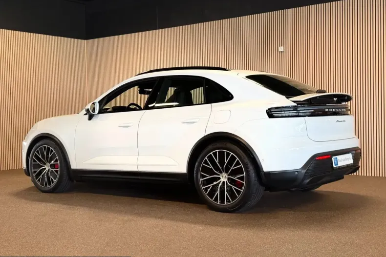 Porsche Macan din 2024 cu 38.651 km - oferta POR228414 - foto 7