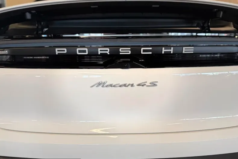 Porsche Macan din 2024 cu 38.651 km - oferta POR228414 - foto 11