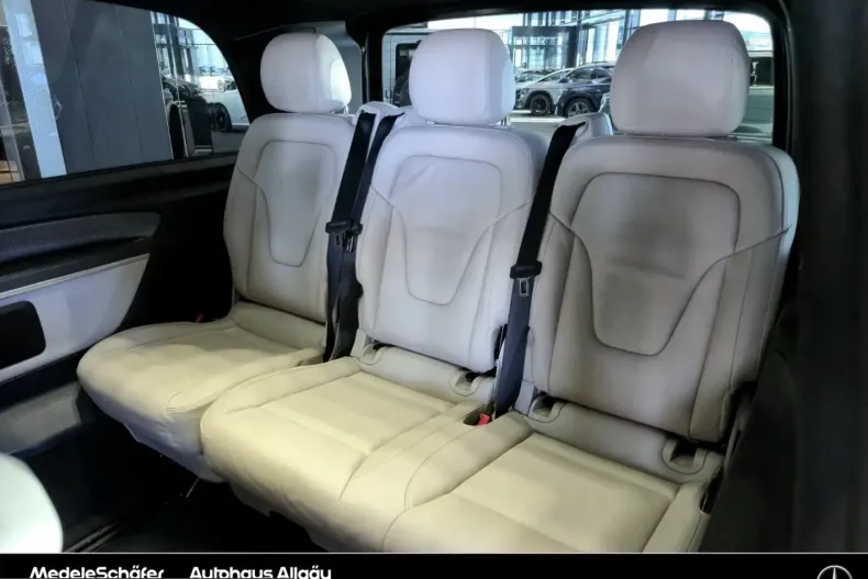 Mercedes-Benz V 300 (Clasa V) din 2024 cu 22.690 km - oferta MER228415 - foto 9