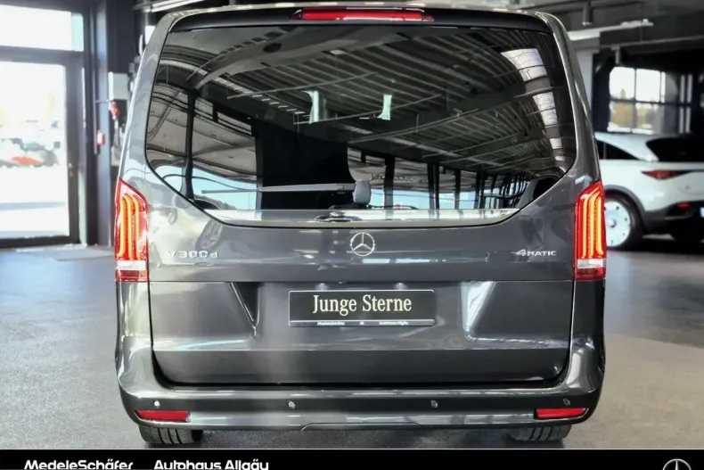 Mercedes-Benz V 300 (Clasa V) din 2024 cu 22.690 km - oferta MER228415 - foto 12