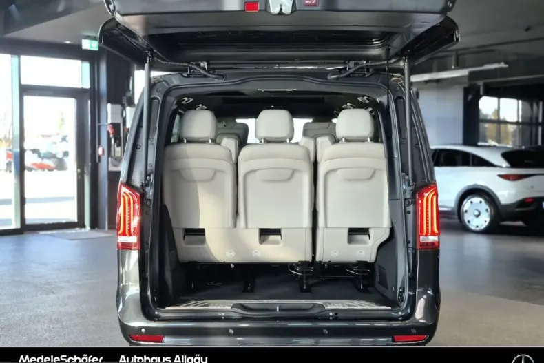 Mercedes-Benz V 300 (Clasa V) din 2024 cu 22.690 km - oferta MER228415 - foto 13