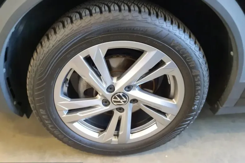 Volkswagen T-Roc din 2024 cu 10.379 km - oferta VOL228419 - foto 15