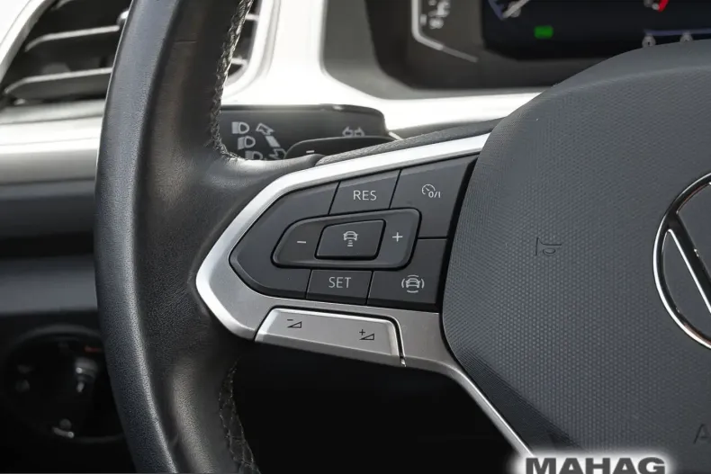 Volkswagen T-Roc din 2023 cu 18.203 km - oferta VOL228421 - foto 20