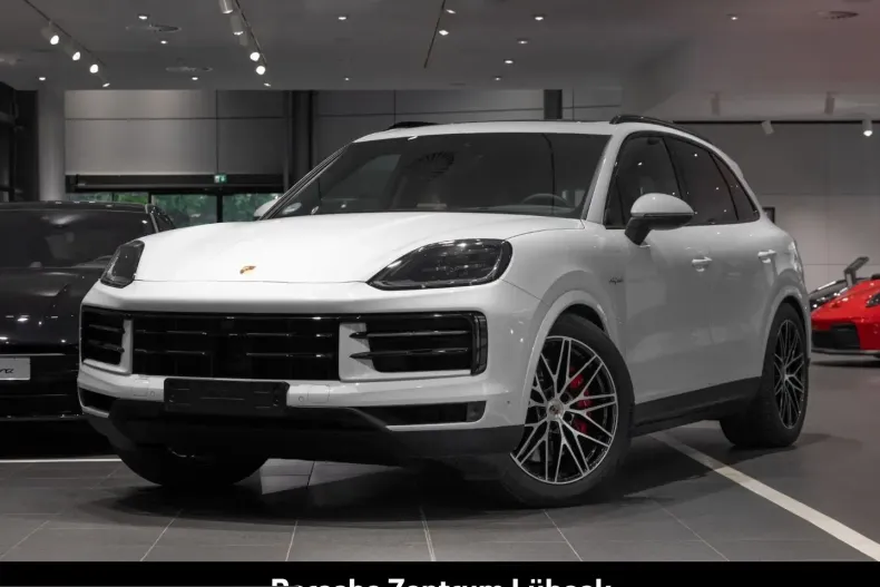 Porsche Cayenne din 2025 cu 23.649 km - oferta POR228423 - foto 1