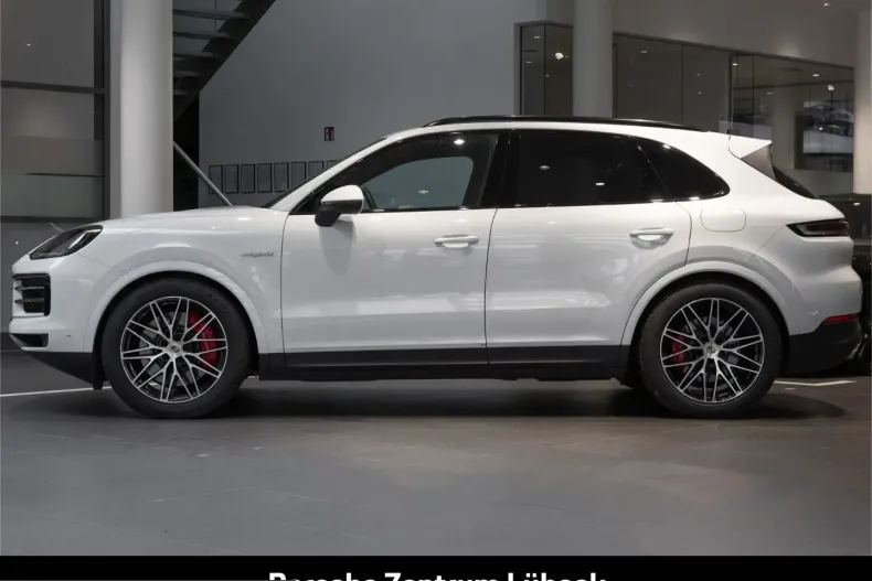 Porsche Cayenne din 2025 cu 23.649 km - oferta POR228423 - foto 3