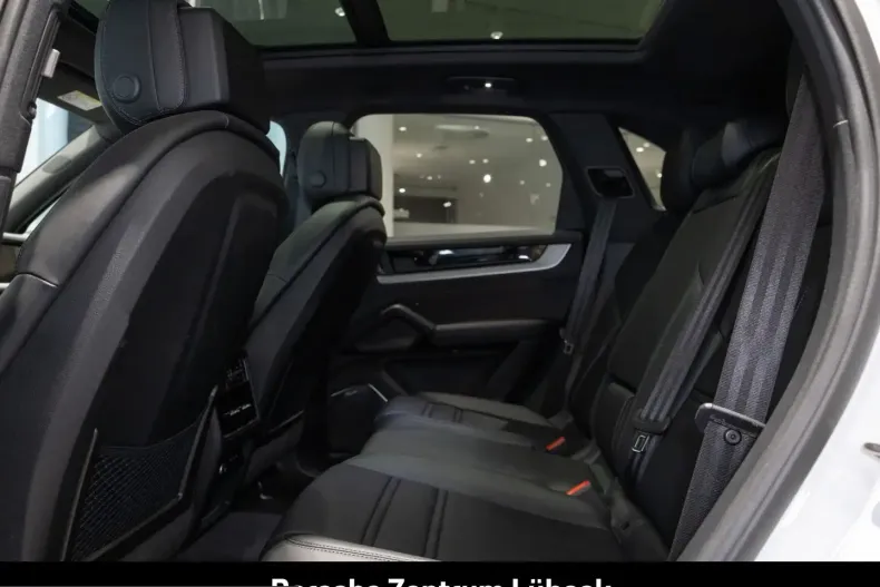 Porsche Cayenne din 2025 cu 23.649 km - oferta POR228423 - foto 7