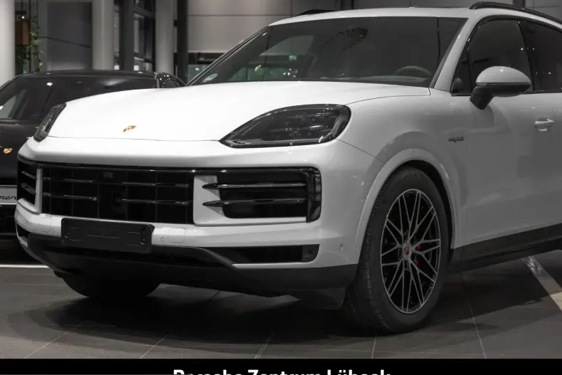 Porsche Cayenne din 2025 cu 23.649 km - oferta POR228423 - foto 9