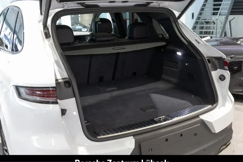 Porsche Cayenne din 2025 cu 23.649 km - oferta POR228423 - foto 22