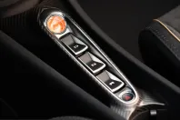 McLaren Artura din 2025 cu 7.800 km - oferta MCL228424 - foto 10