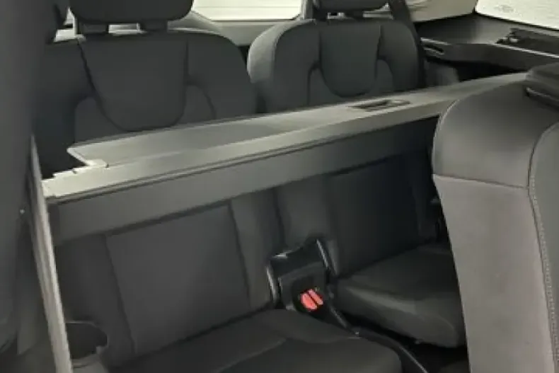 Volvo XC90 din 2025 cu 24.012 km - oferta VOL228430 - foto 10