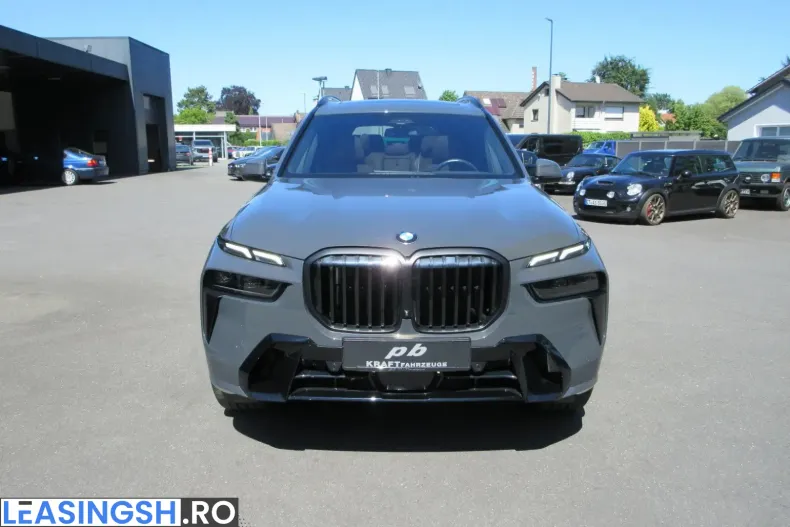 BMW X7 (Seria X) din 2024 cu 15.079 km - oferta BMW228431 - foto 4