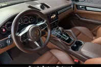 Porsche Cayenne din 2023 cu 19.933 km - oferta POR228435 - foto 12