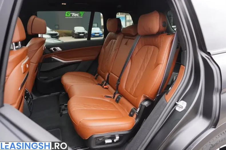 BMW X7 (Seria X) din 2023 cu 36.850 km - oferta BMW228439 - foto 18