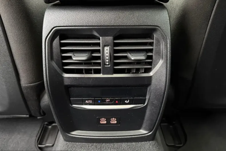 BMW i4 (Seria 4) din 2024 cu 15.000 km - oferta BMW228441 - foto 11
